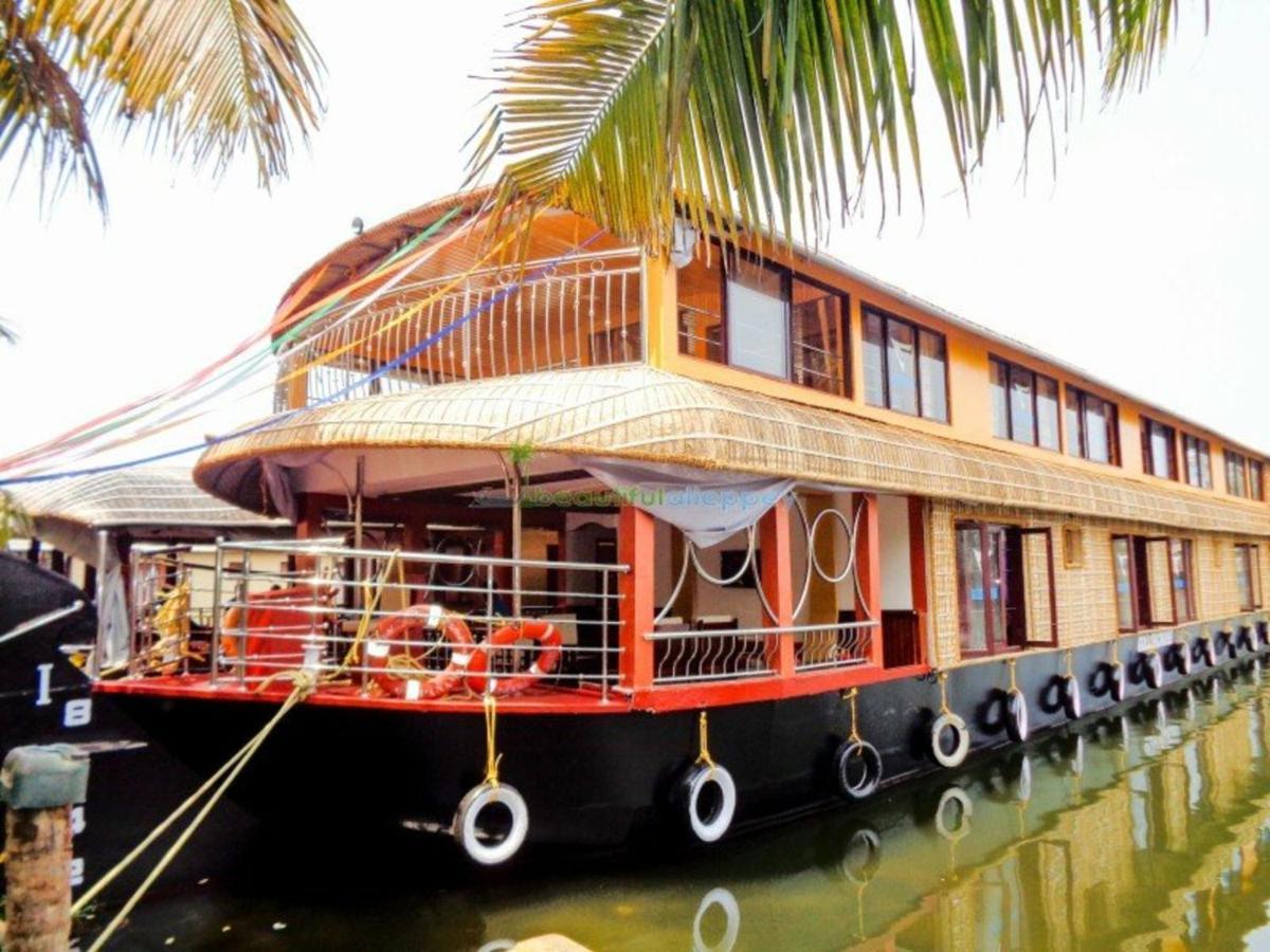 Cosy Premium Houseboats Hotel Alappuzha Buitenkant foto